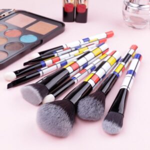 Professional Makeup Brushes - Image 2