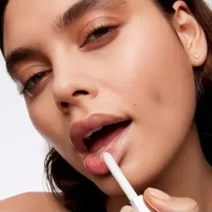 Skip the Clinic! 🚫💉 Get Fuller Lips Instantly 💋 - Image 7