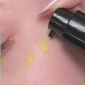 Retinol Tightening & Fast-Absorbing Hydration for Radiant Skin - Image 11